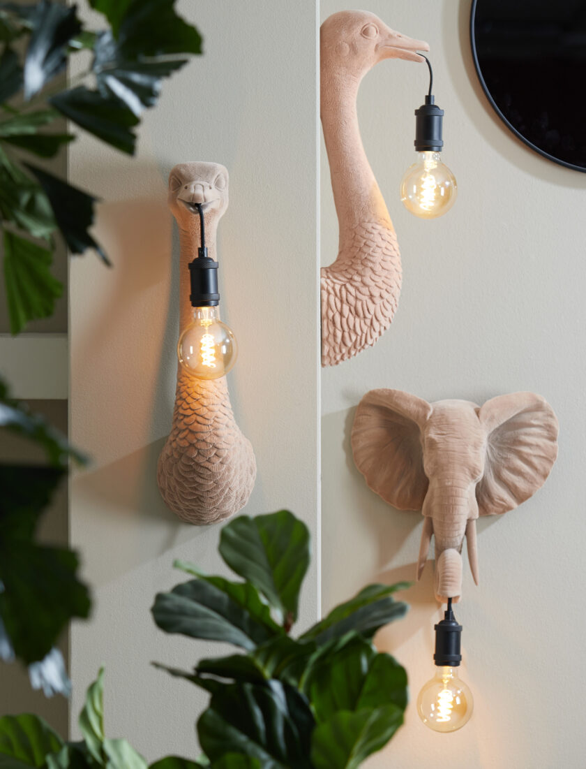 Ostrich Wall Lamp