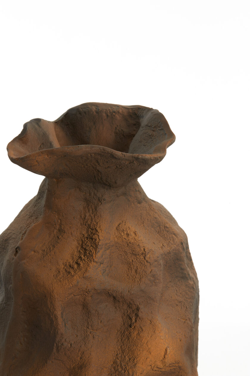 Holbox Rust Vase - Image 3